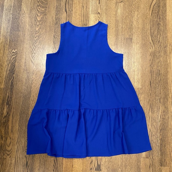 Amazon Tiered Sleeveless Dress - Picture 3 of 5